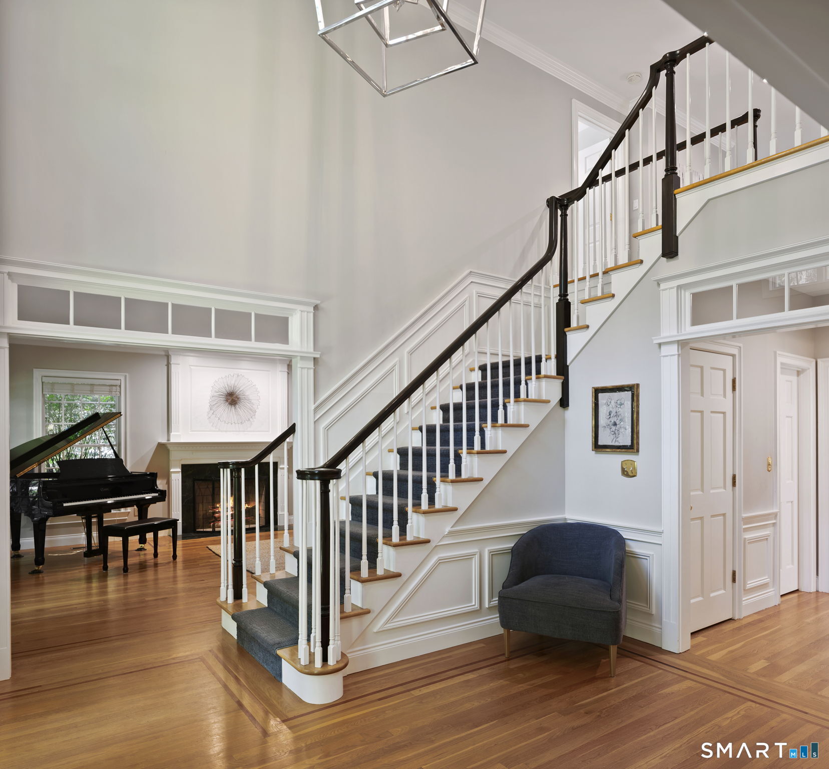10 Langley Park