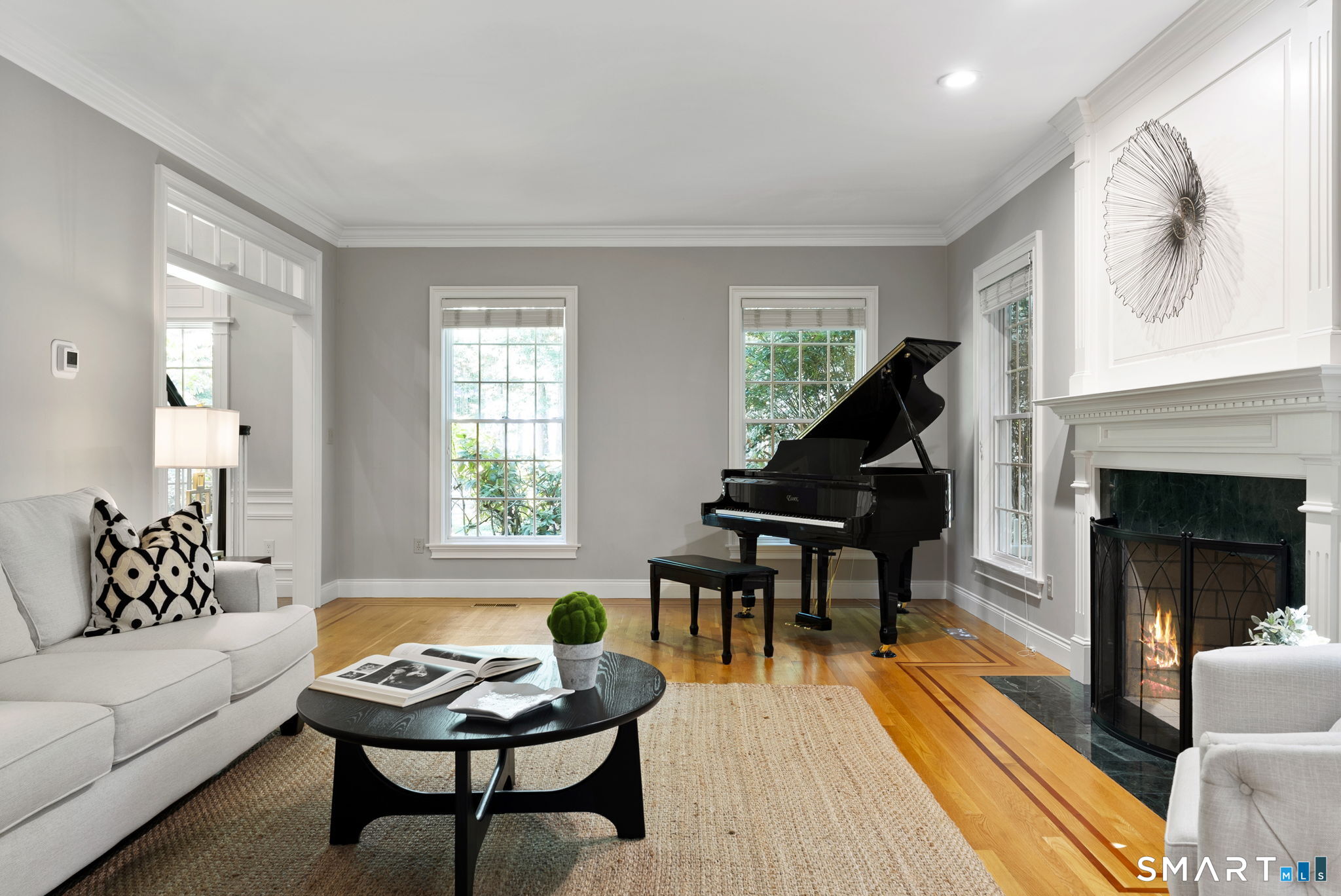 10 Langley Park