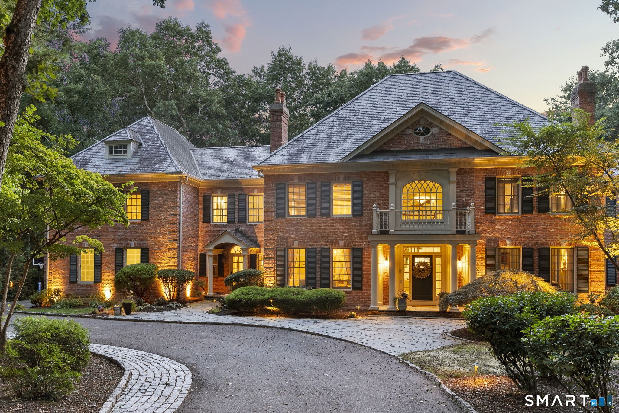 7 Farnham Way
