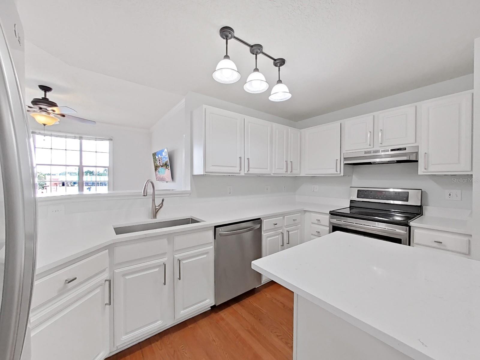 501 KNIGHTS RUN AVE #2217