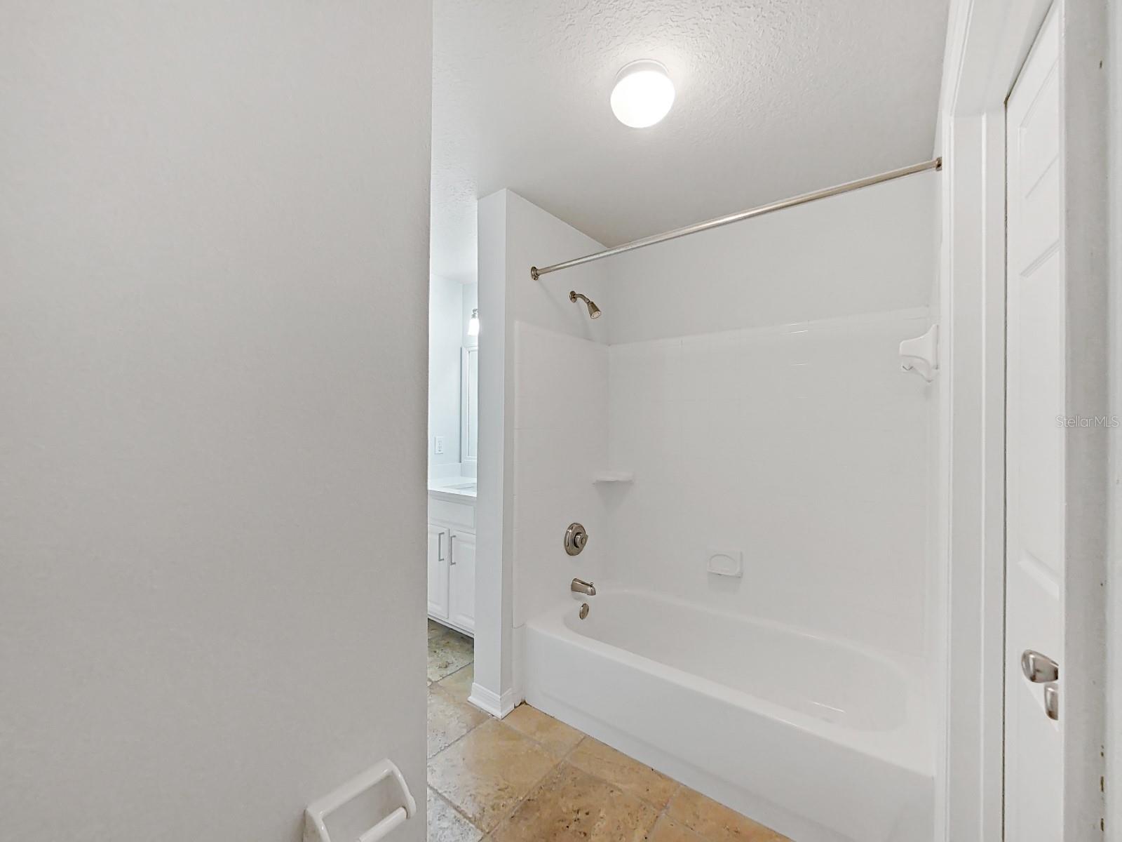 501 KNIGHTS RUN AVE #2217