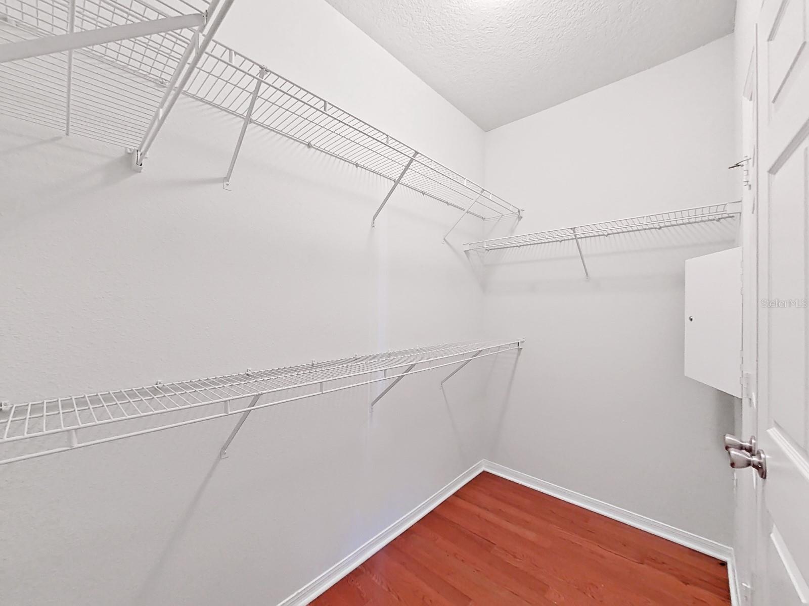 501 KNIGHTS RUN AVE #2217