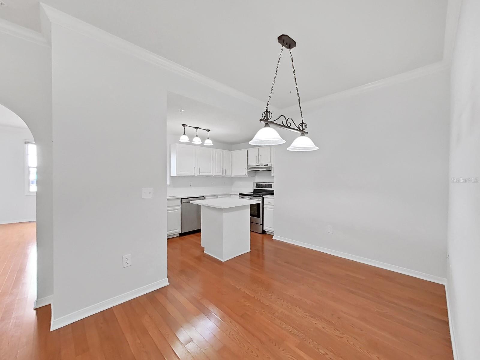 501 KNIGHTS RUN AVE #2217