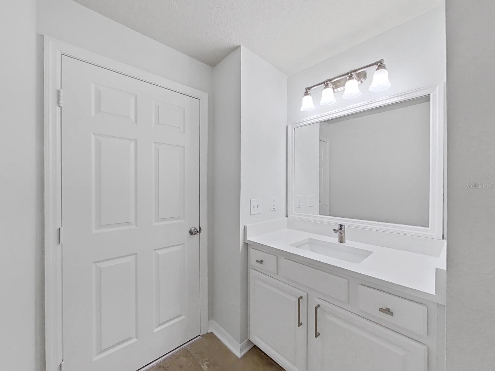 501 KNIGHTS RUN AVE #2217