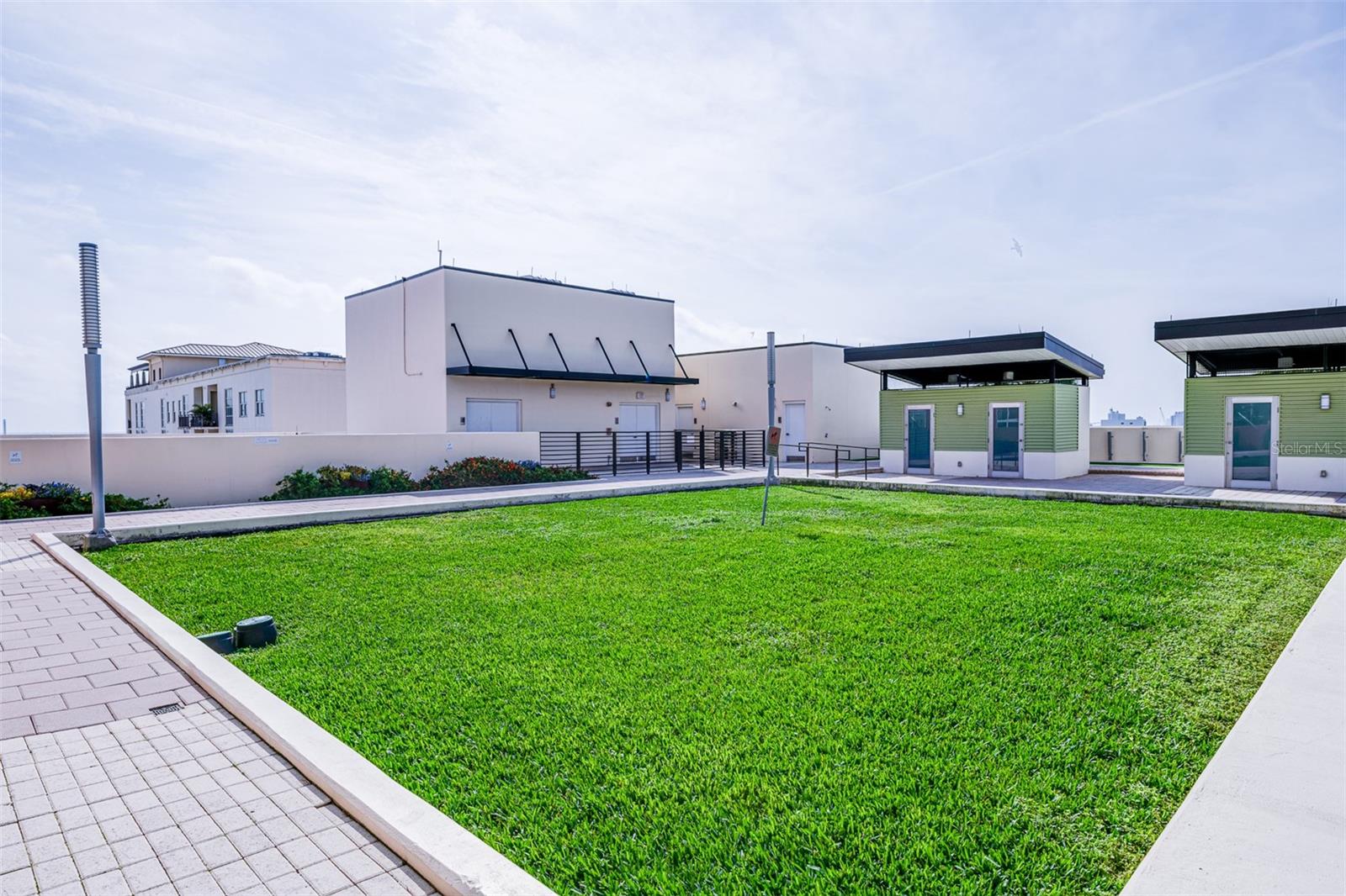 1208 E KENNEDY BLVD #1023