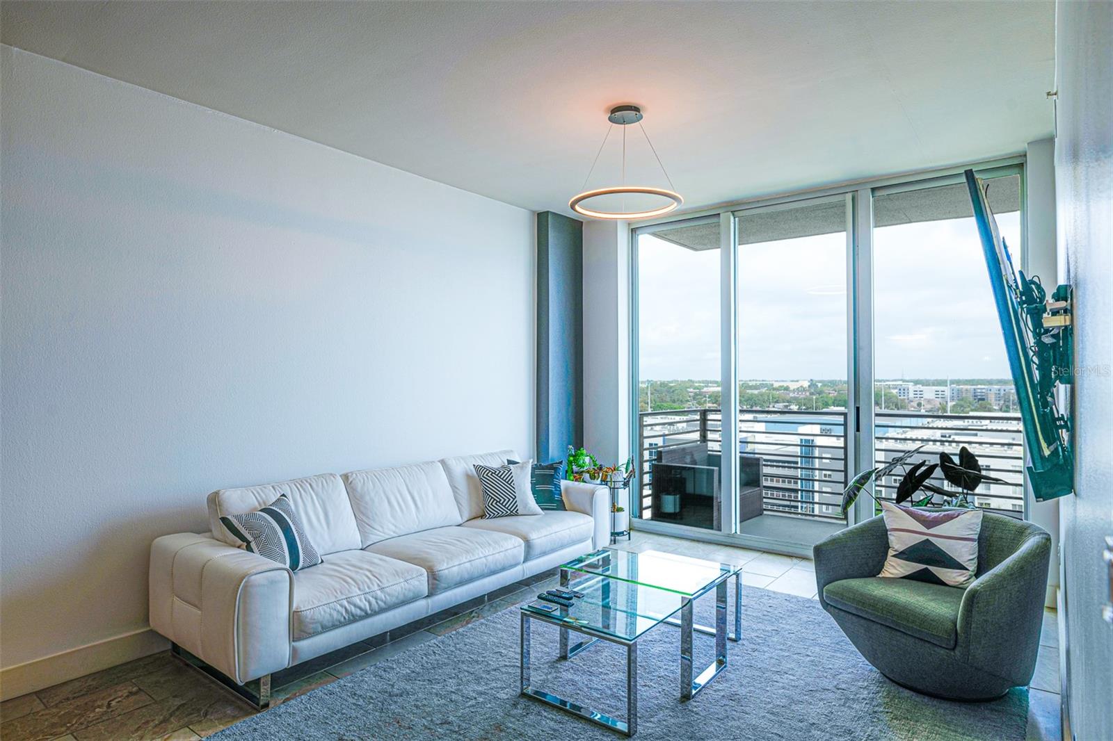 1208 E KENNEDY BLVD #1023