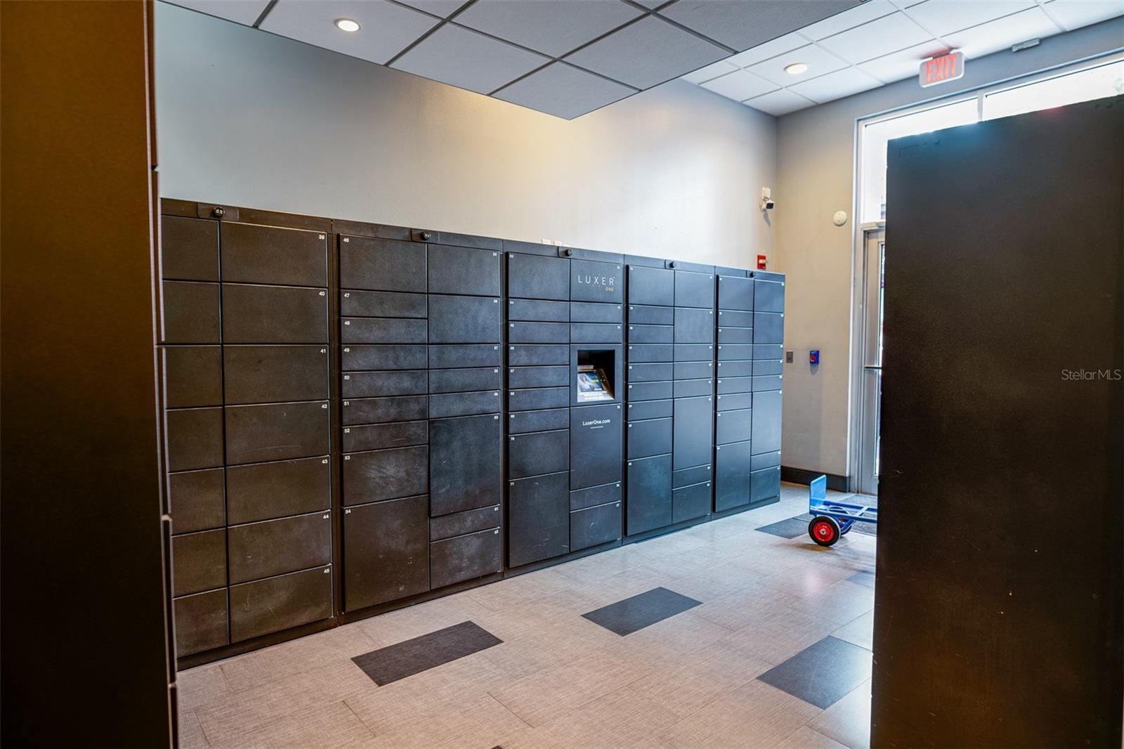 1208 E KENNEDY BLVD #1023