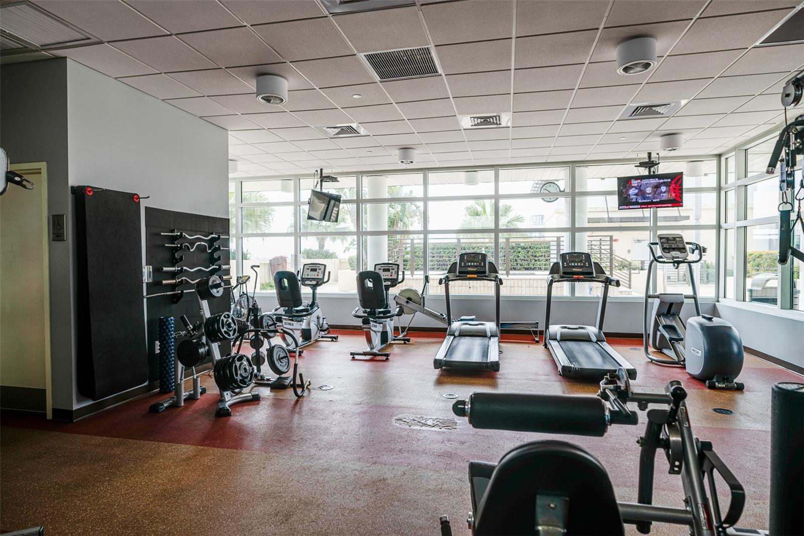 1208 E KENNEDY BLVD #1023