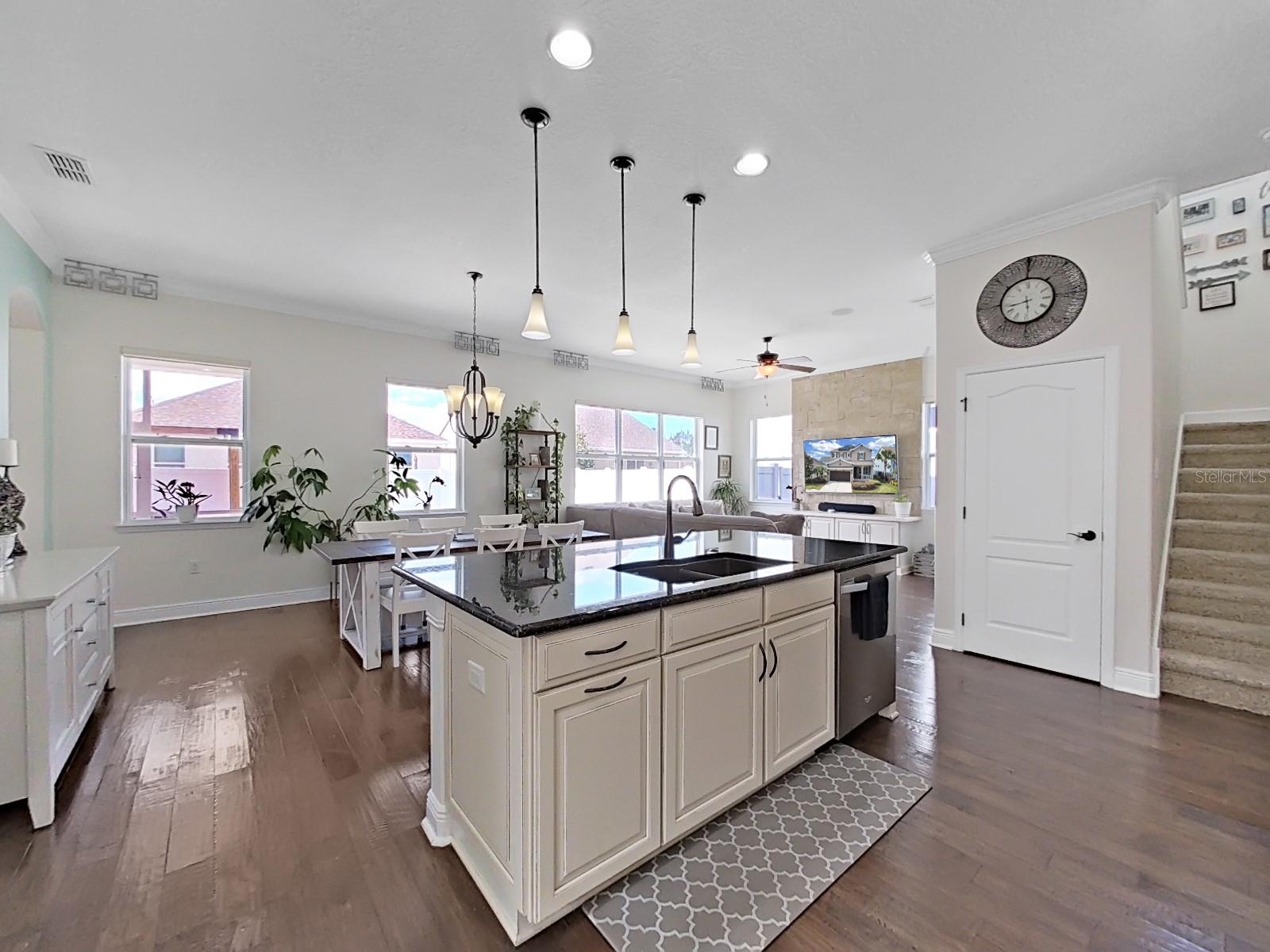 7603 S WEST SHORE BLVD