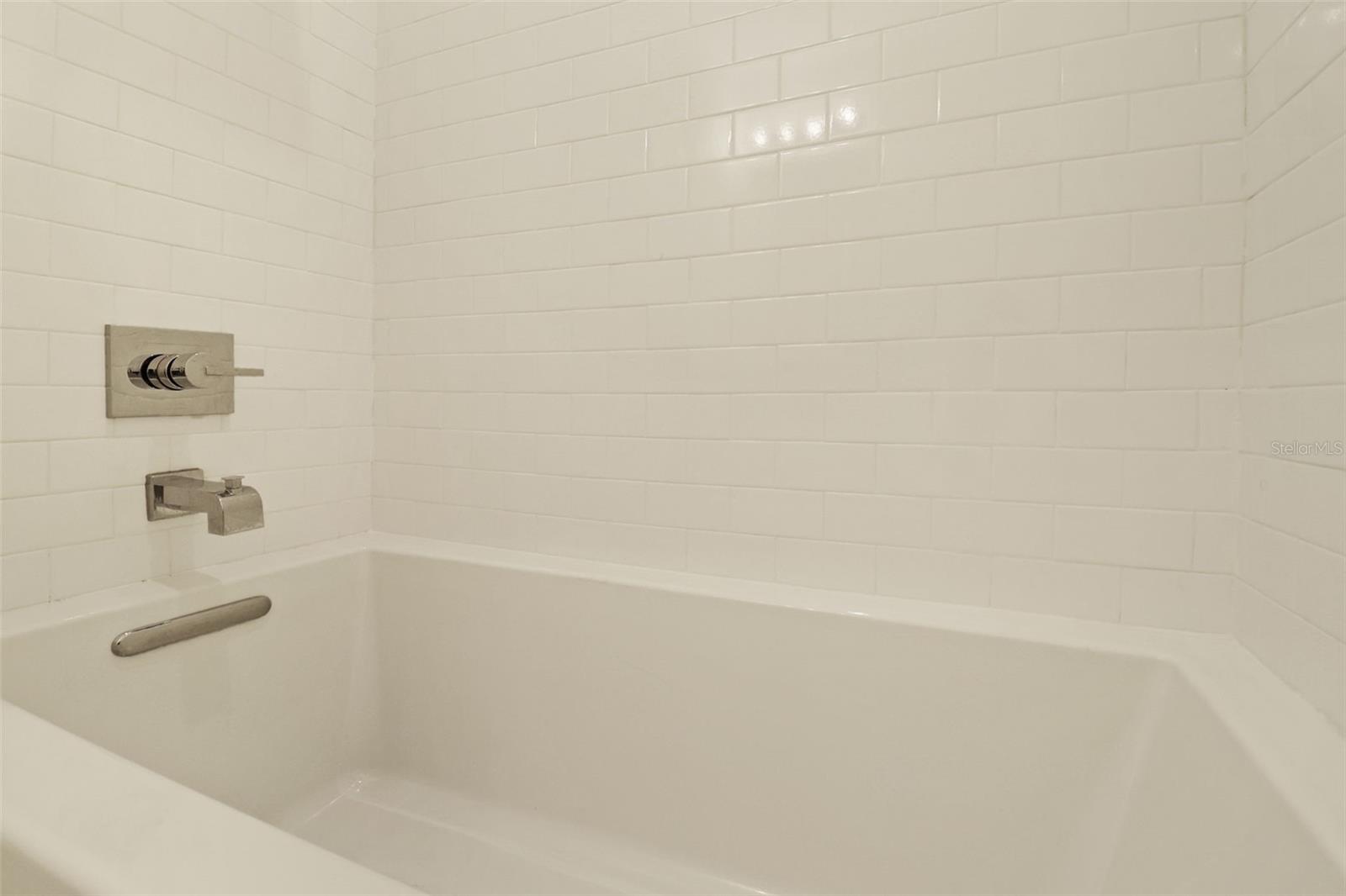 505 S TAMPANIA AVE #2