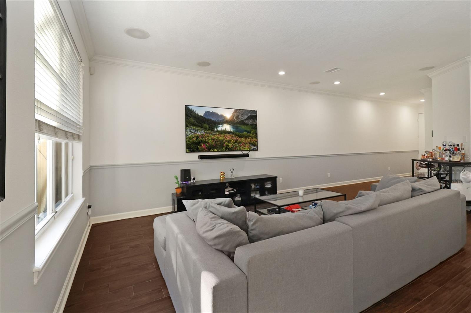 505 S TAMPANIA AVE #2