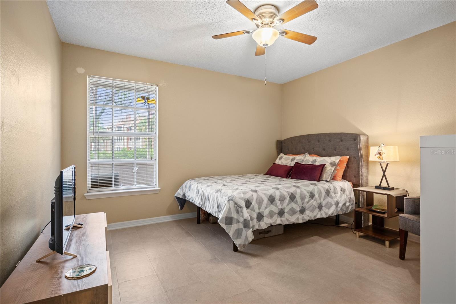 10200 GANDY BLVD N #1225