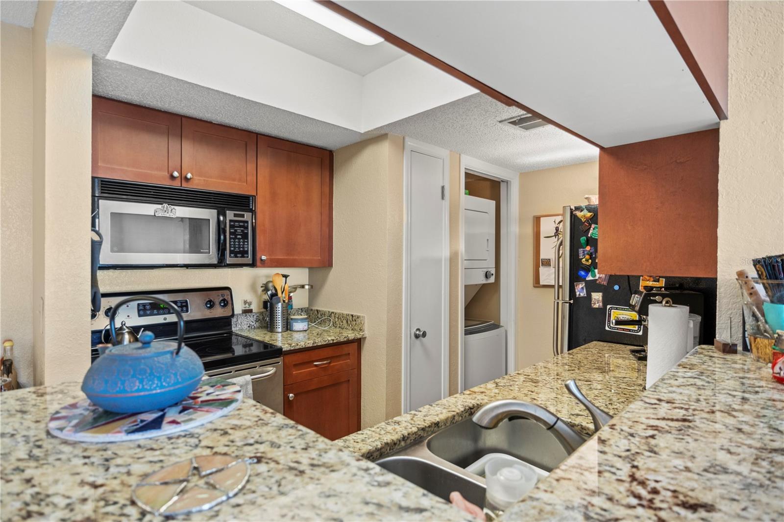 10200 GANDY BLVD N #1225