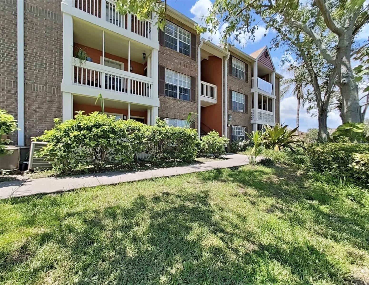 10200 GANDY BLVD N #1225