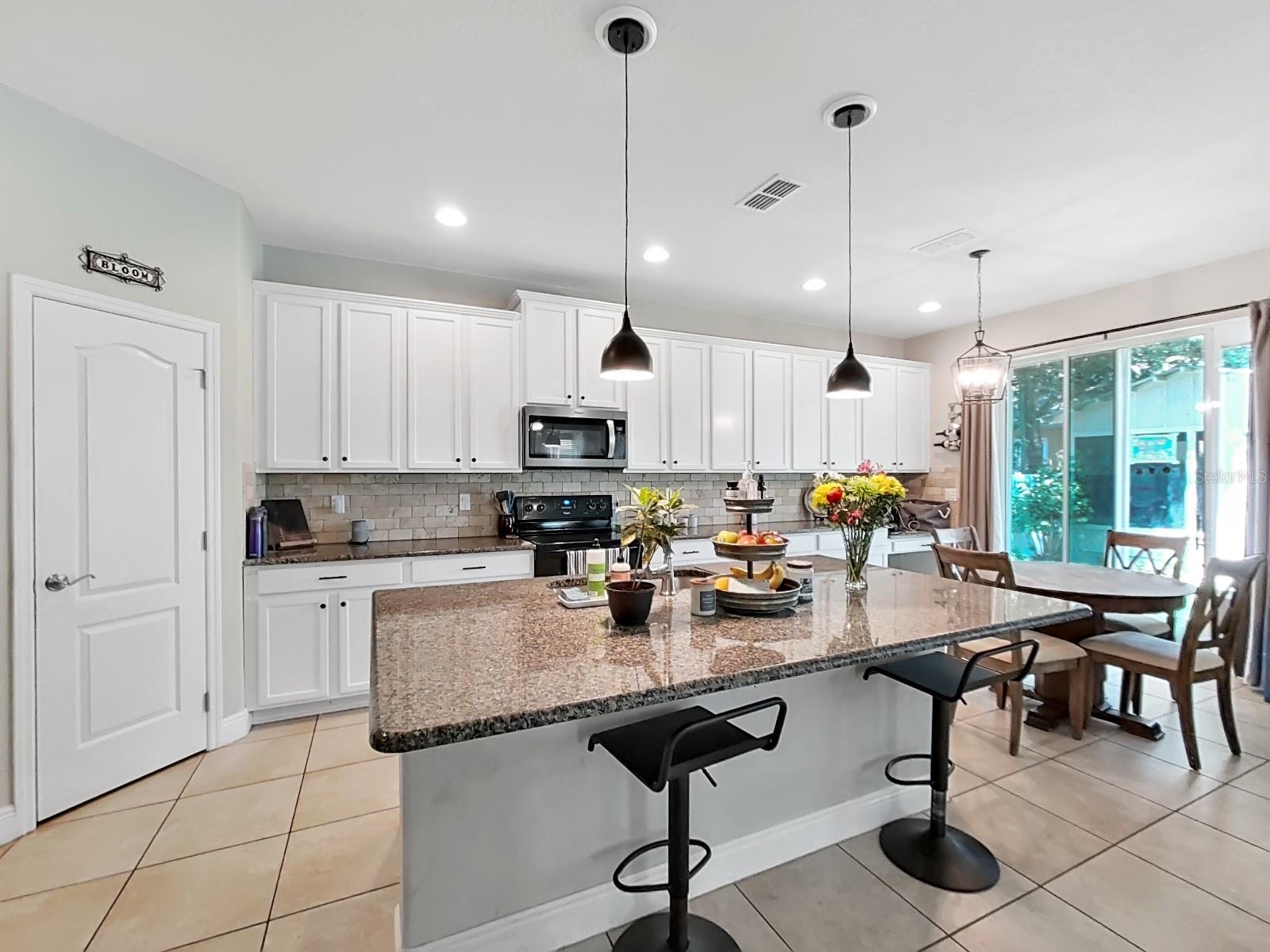 7612 S WEST SHORE BLVD