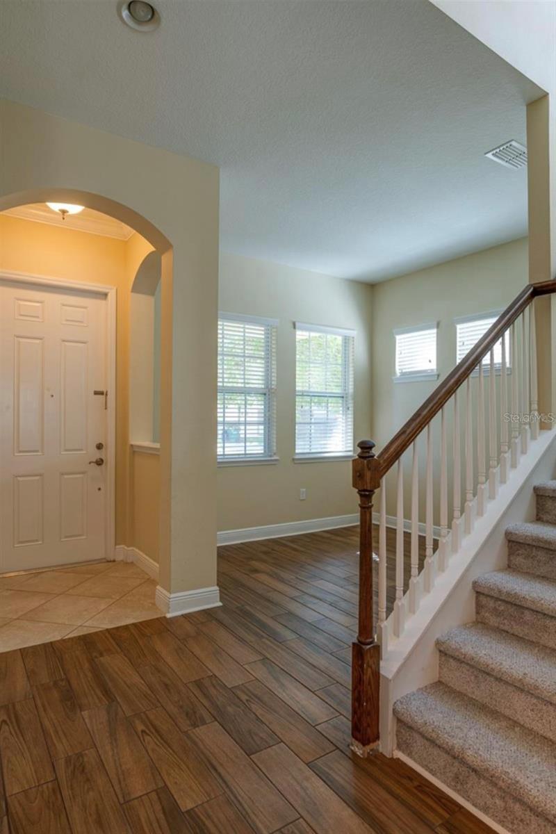 7607 S WEST SHORE BLVD