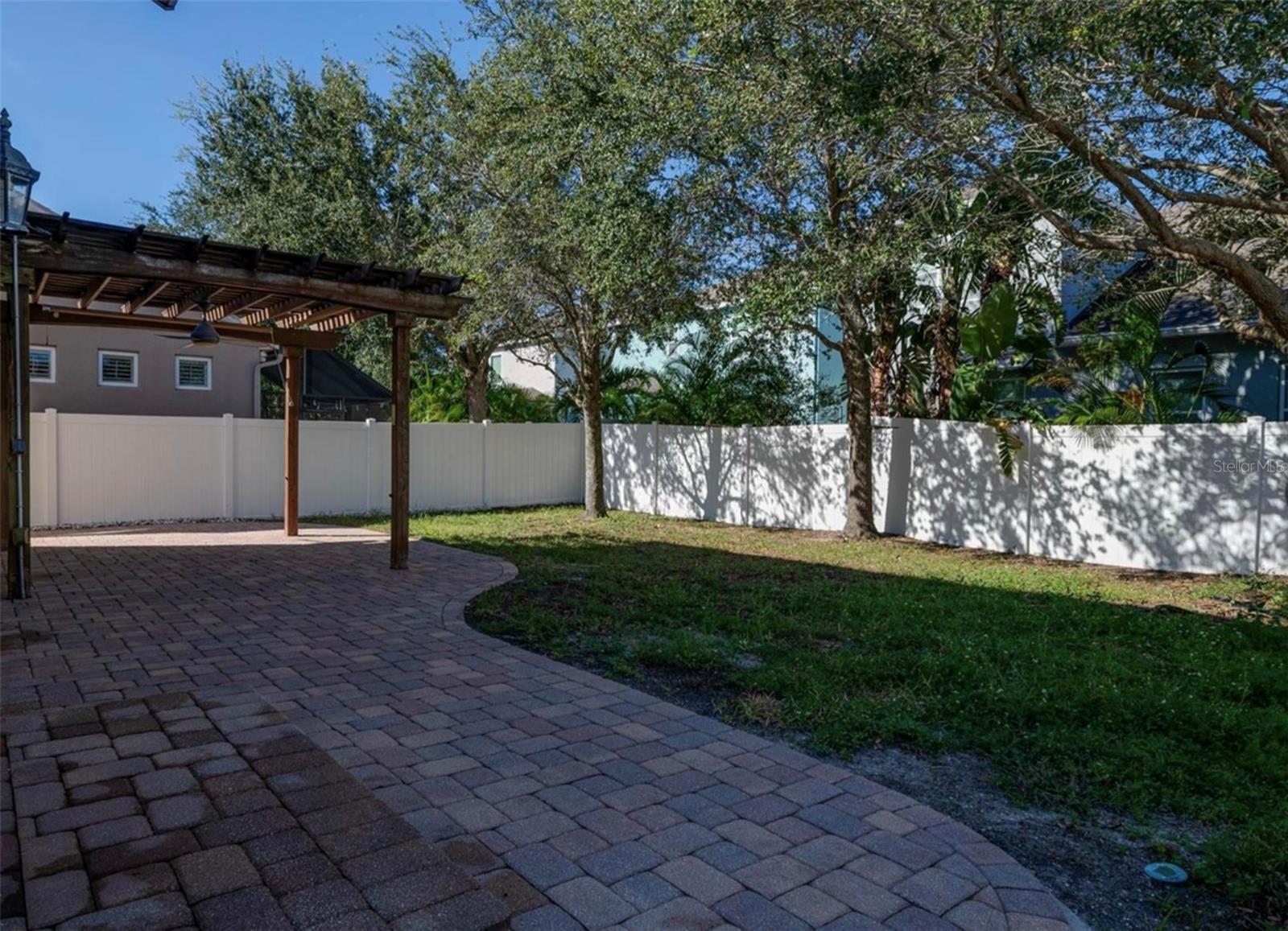 7607 S WEST SHORE BLVD