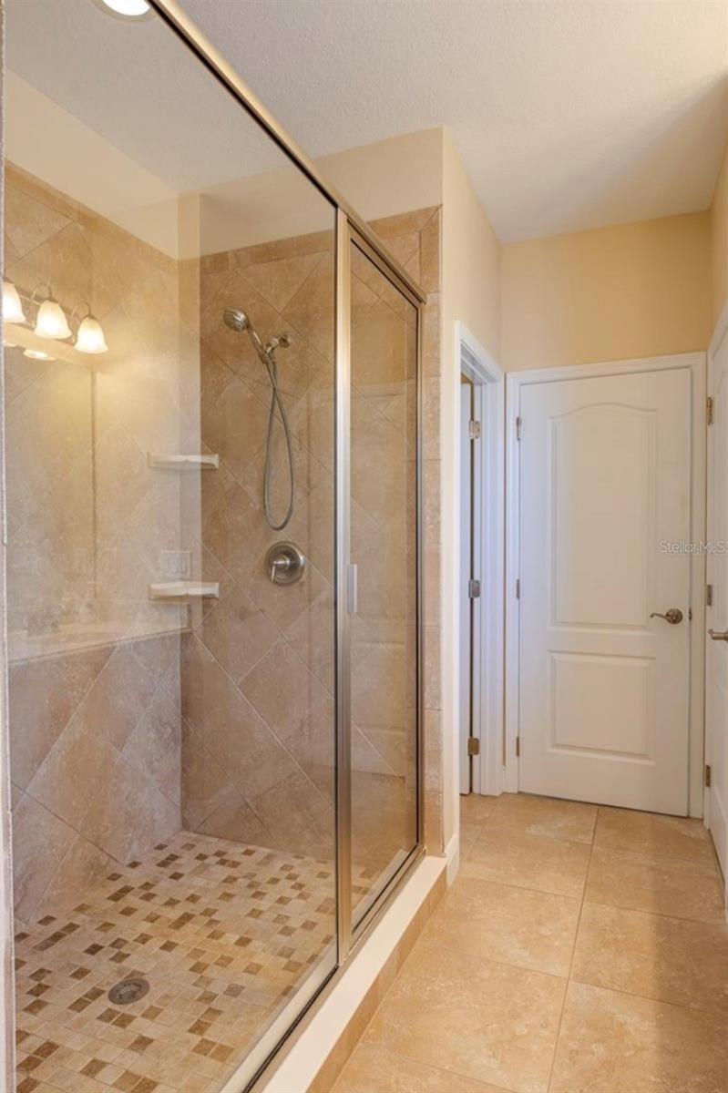 7607 S WEST SHORE BLVD