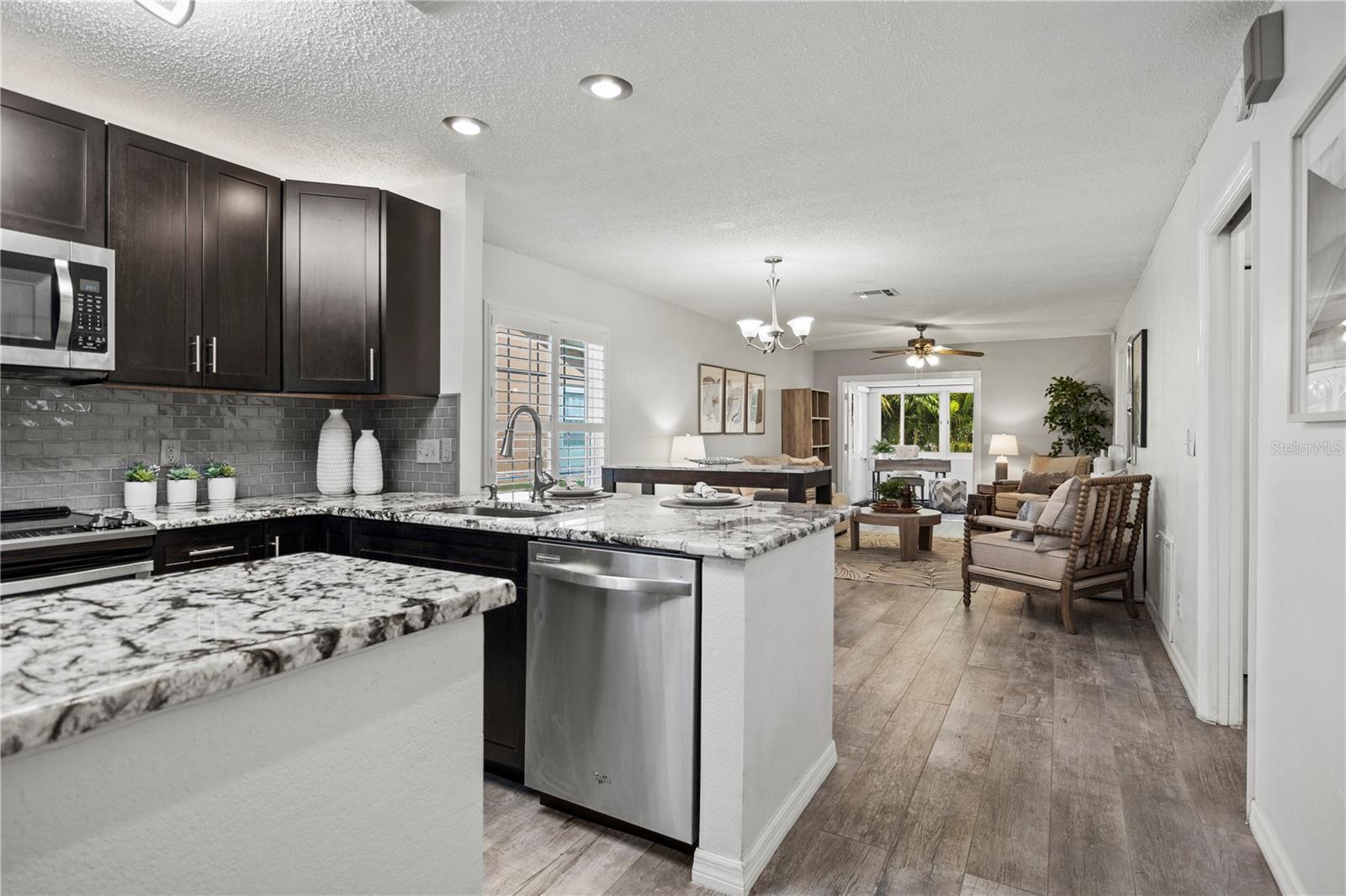 2250 DRUID RD E #301