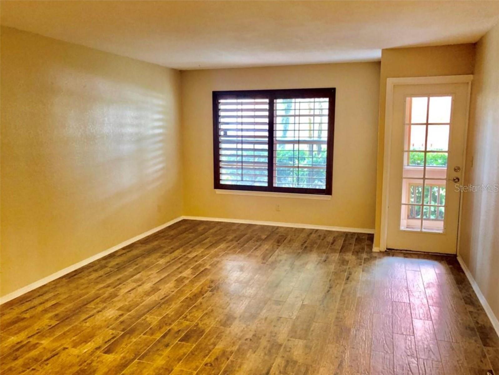 10200 GANDY BLVD N #713