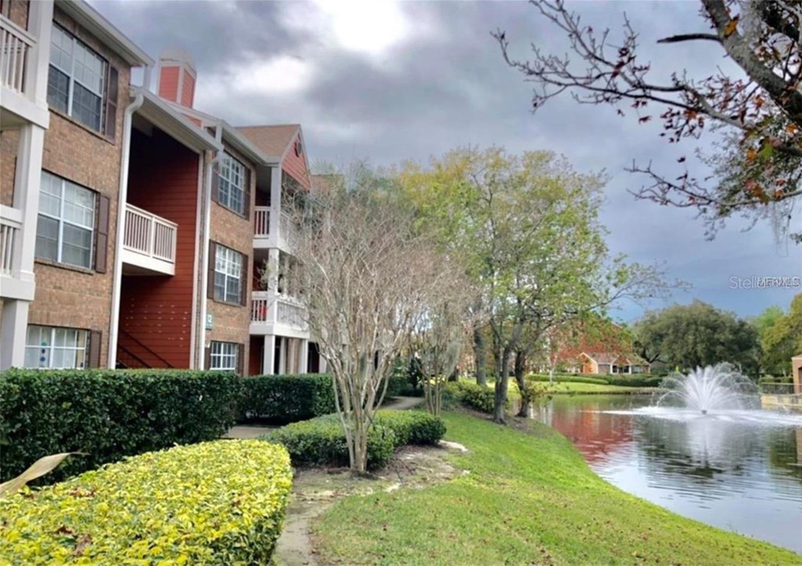 10200 GANDY BLVD N #713