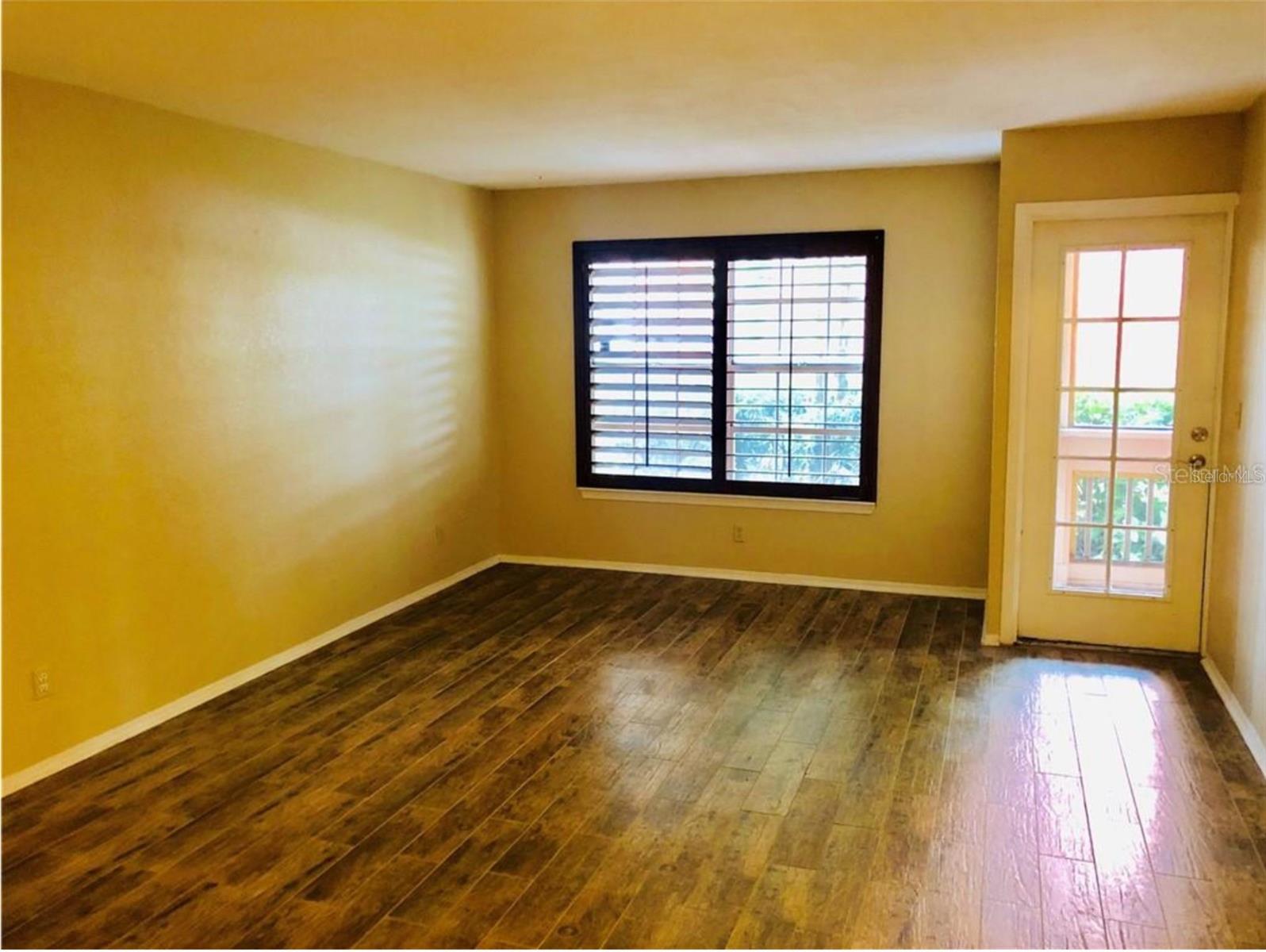 10200 GANDY BLVD N #713