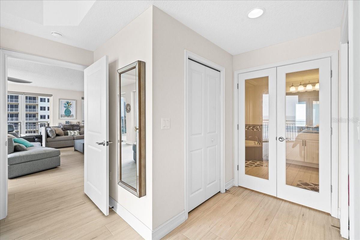 1025 HIGHWAY A1A #406