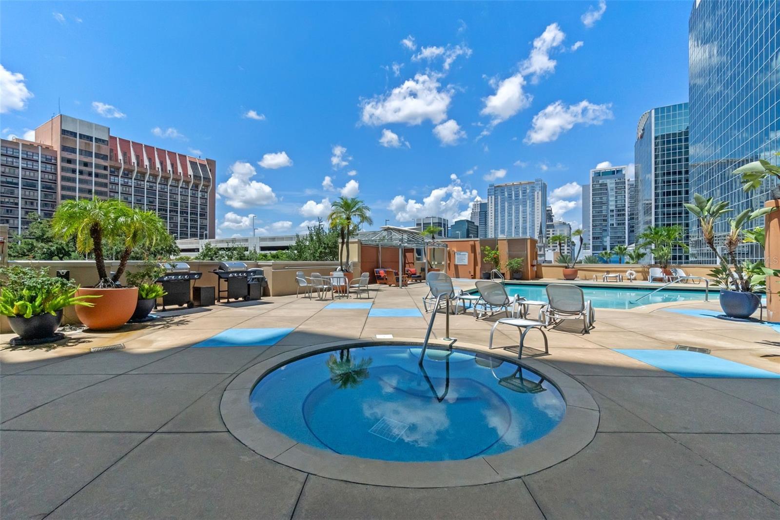 322 E CENTRAL BLVD #2101