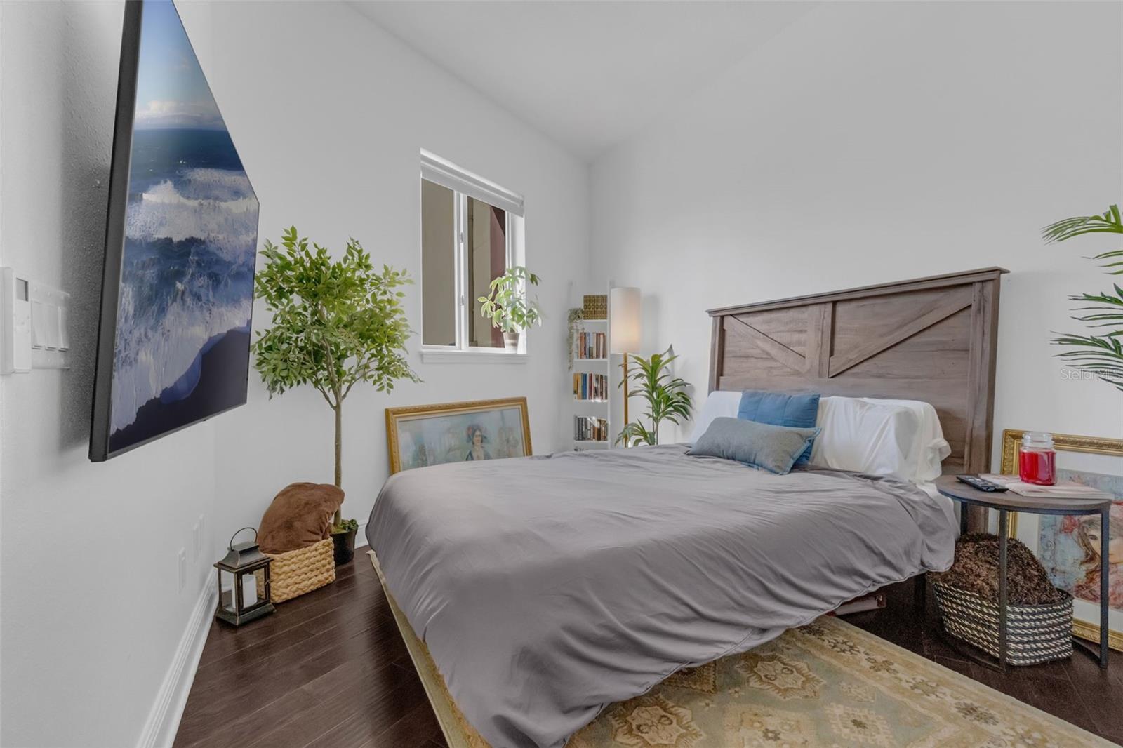 322 E CENTRAL BLVD #2101