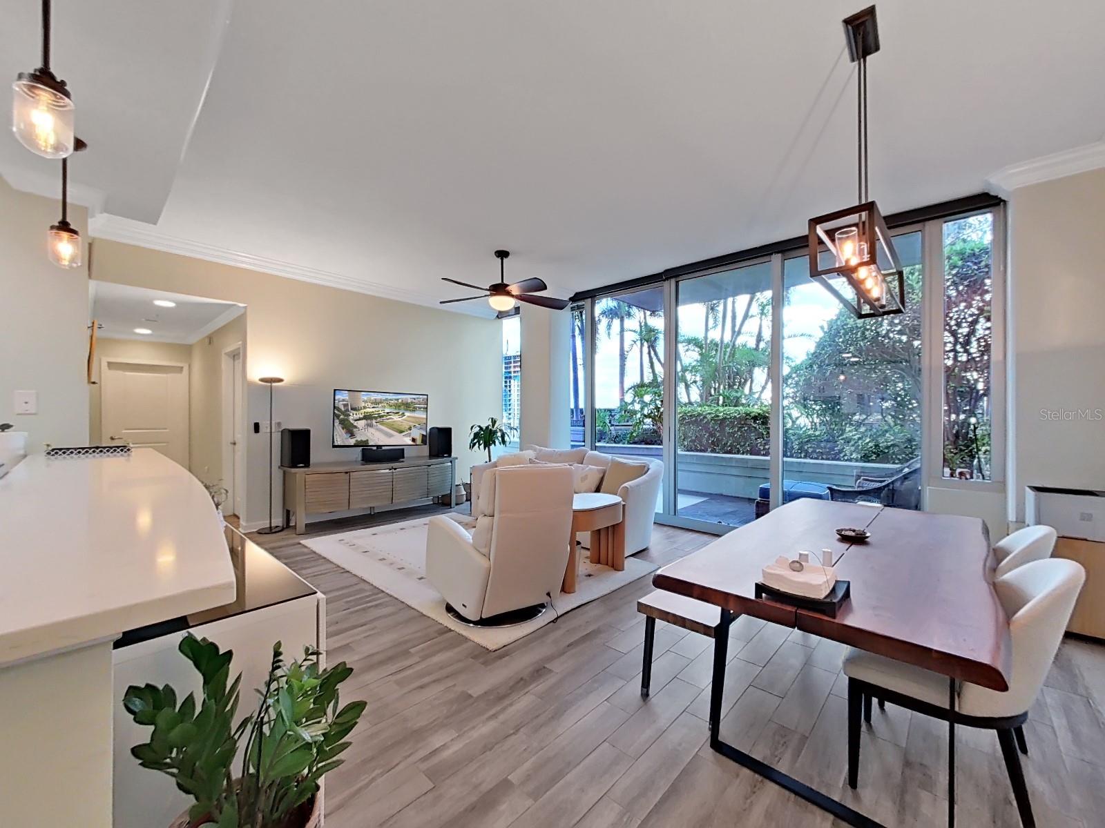 777 N ASHLEY DR #807