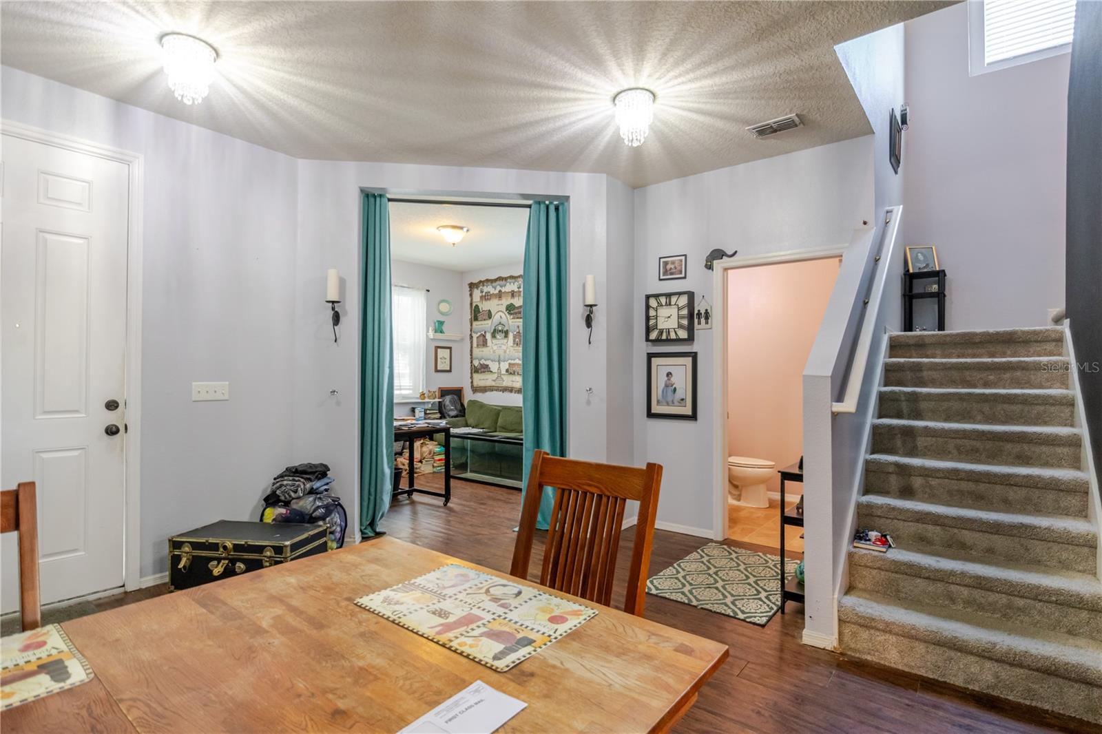 11135 HARTFORD FERN DR