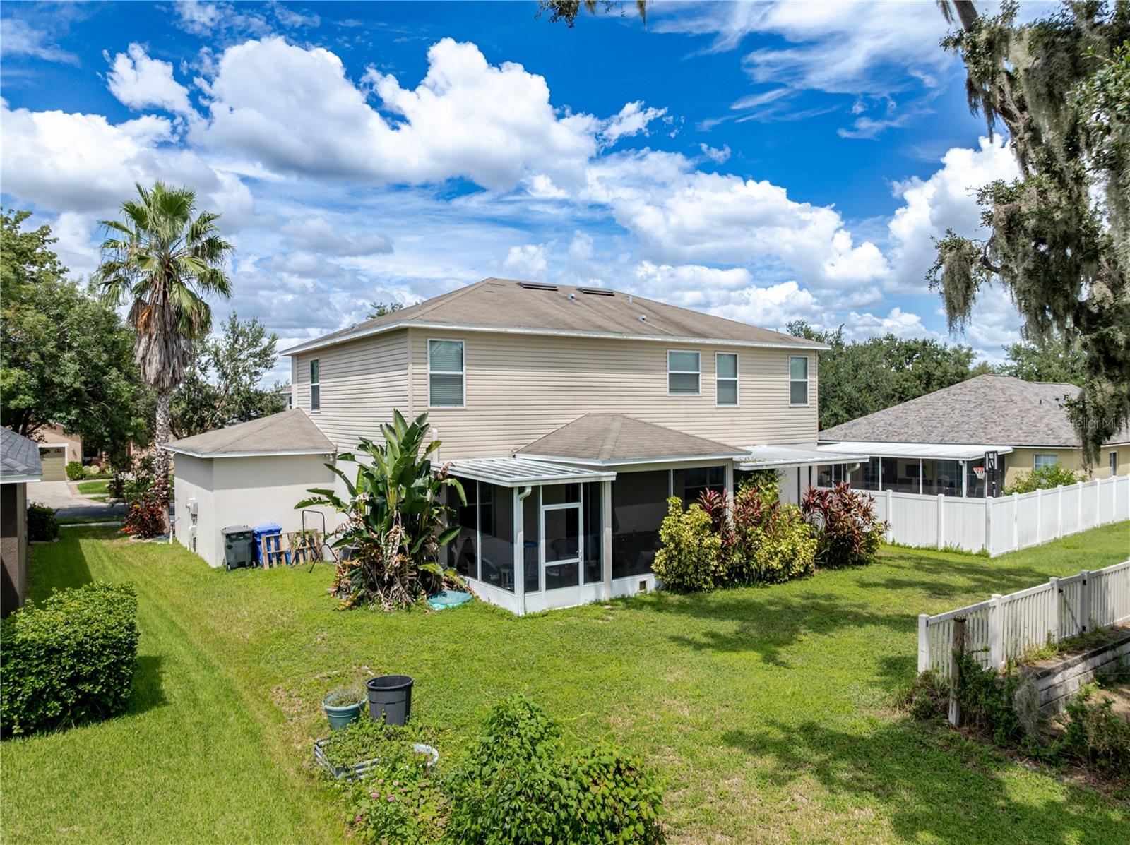 11135 HARTFORD FERN DR