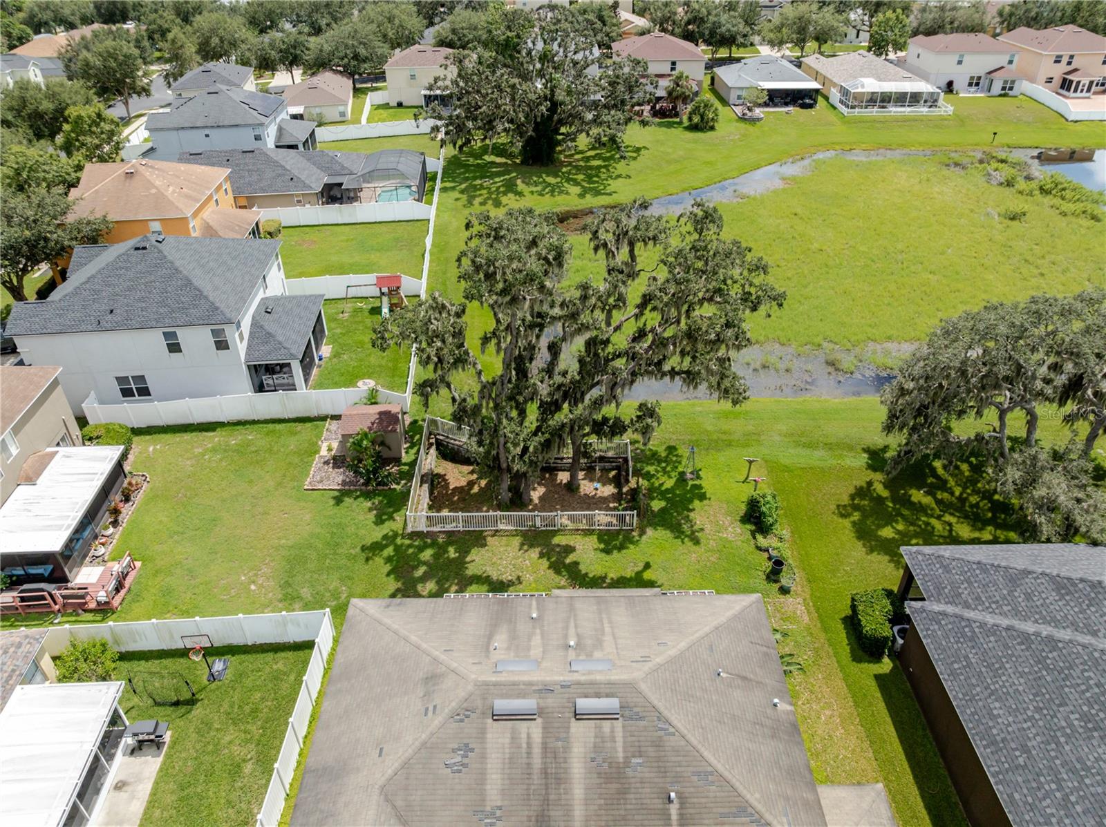 11135 HARTFORD FERN DR