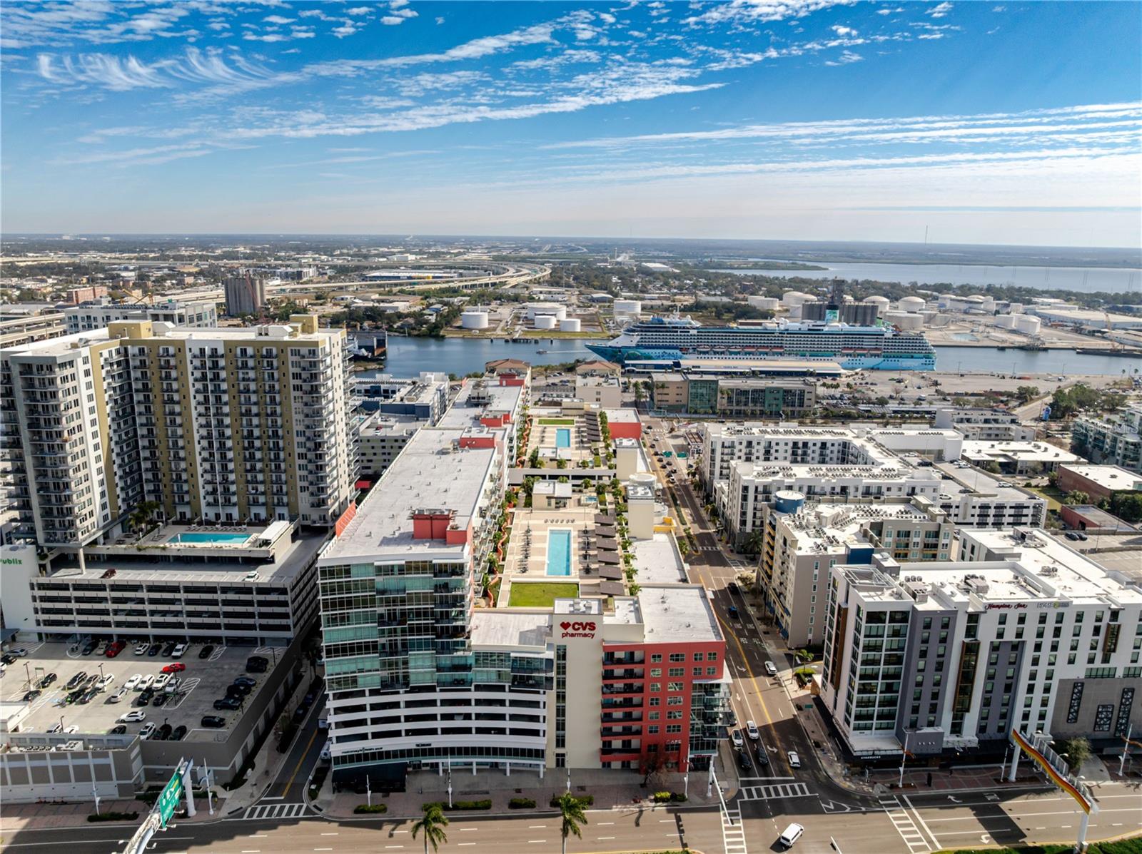 1120 E KENNEDY BLVD #1520