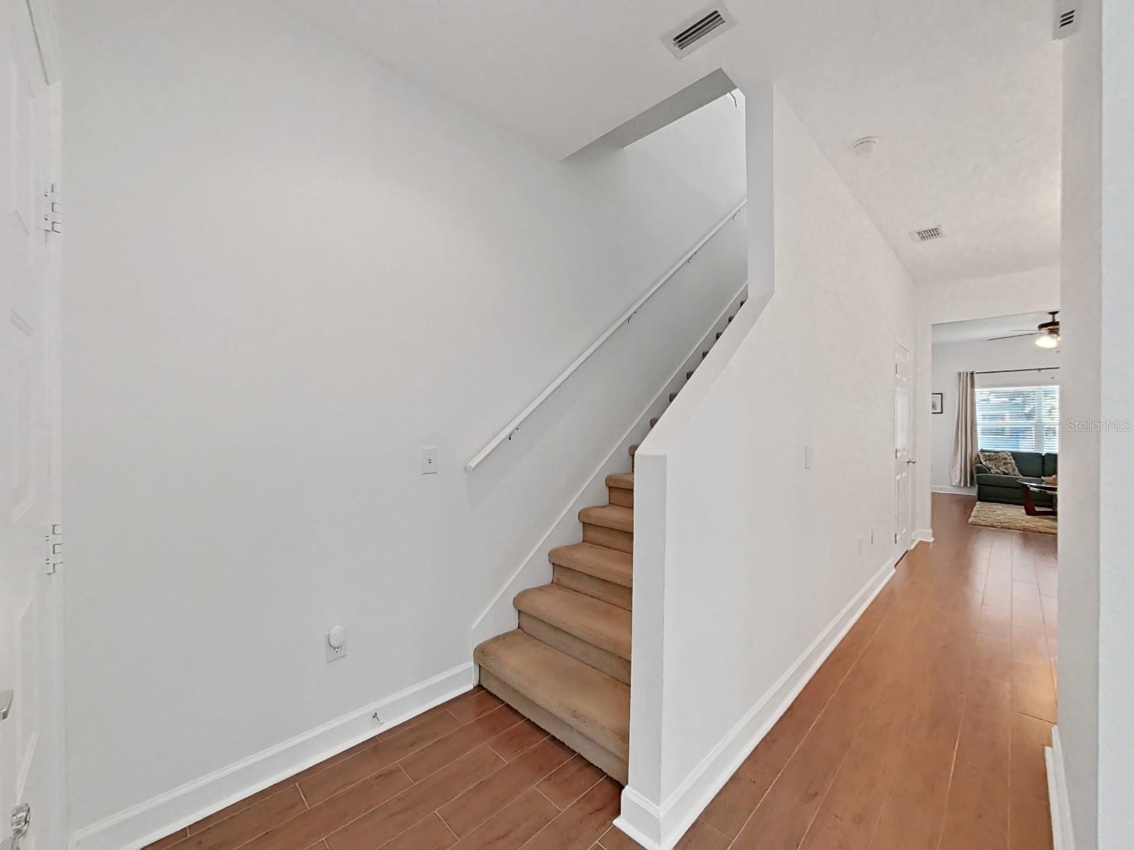 4705 JENNINGS BAY CT #25