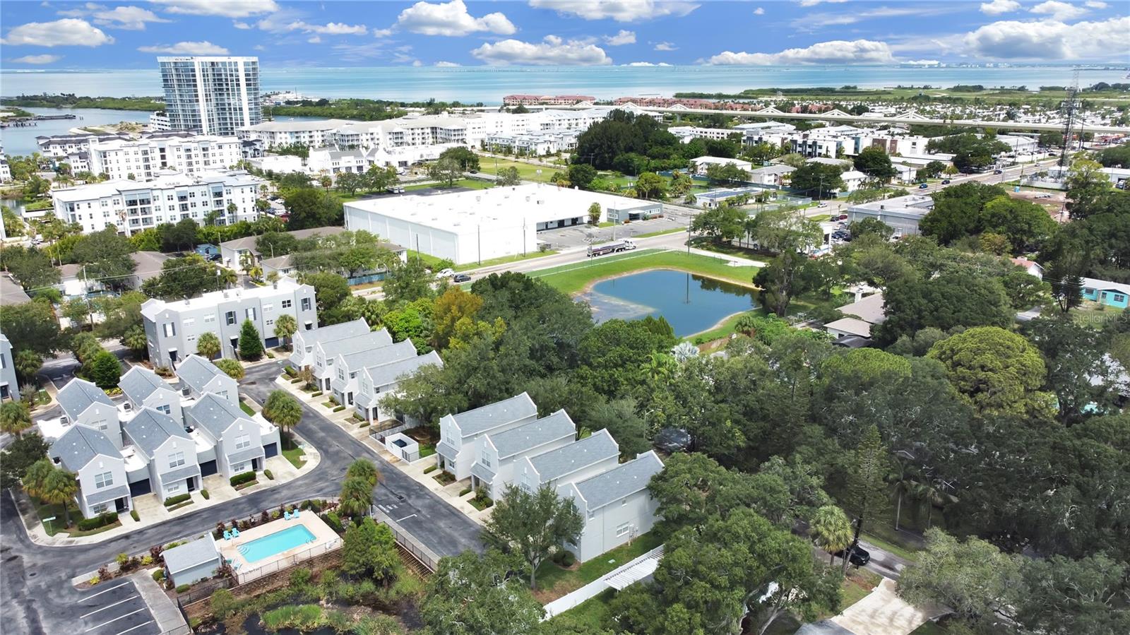 4705 JENNINGS BAY CT #25