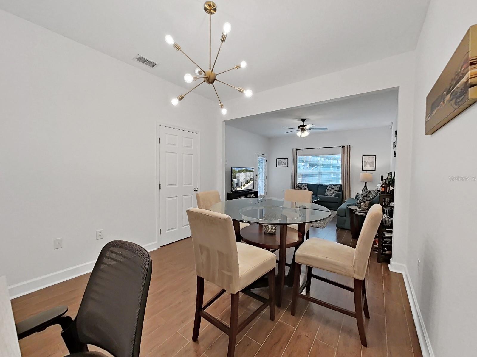 4705 JENNINGS BAY CT #25