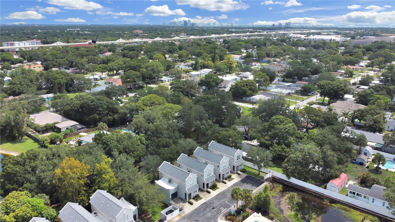 4705 JENNINGS BAY CT #25