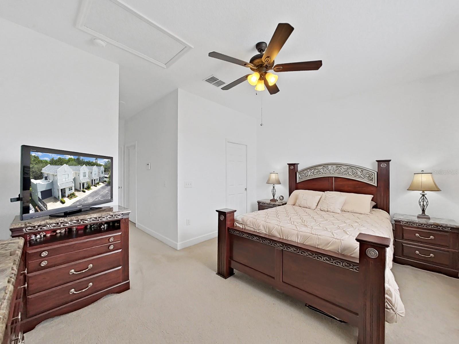 4705 JENNINGS BAY CT #25