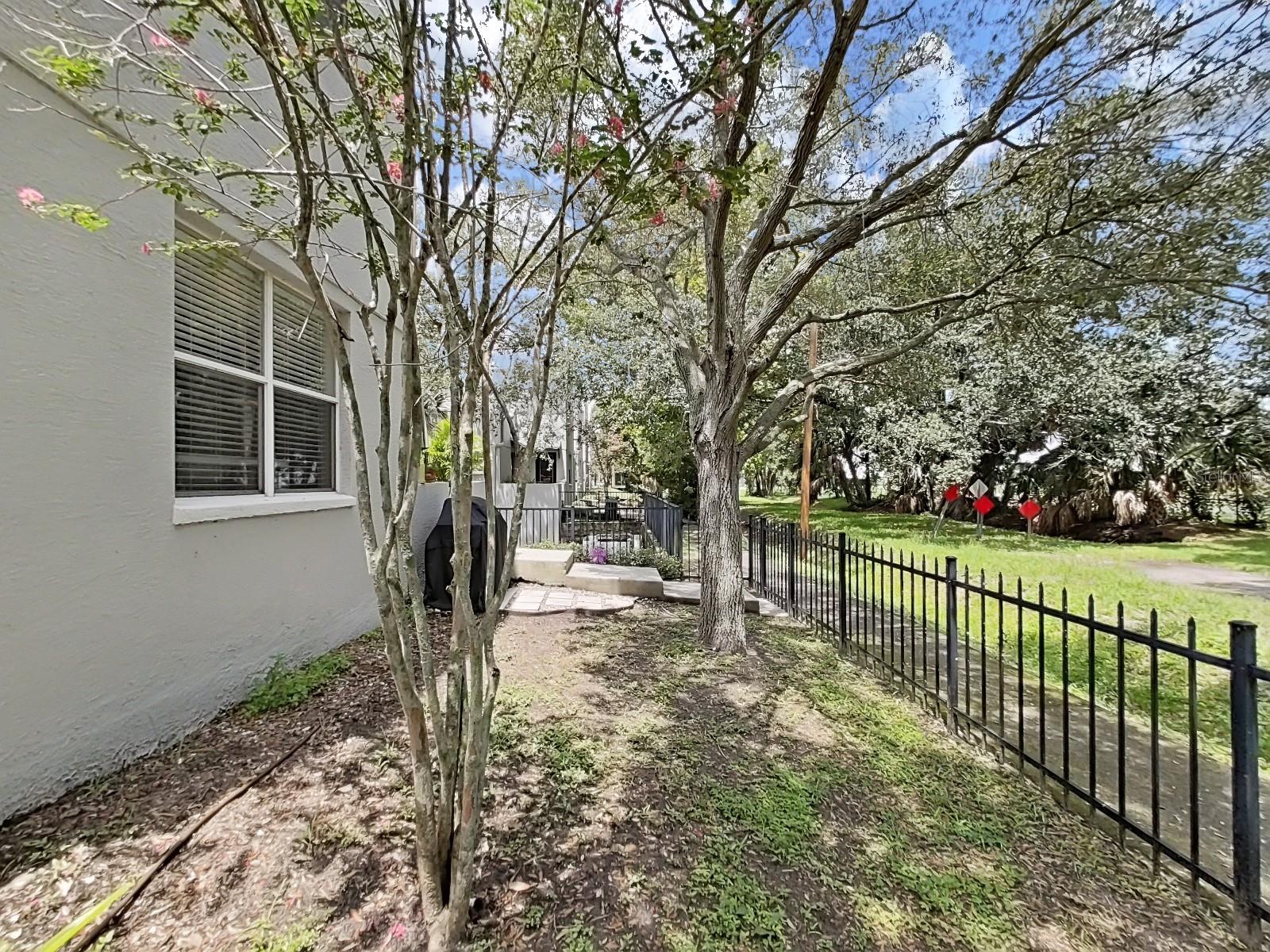 4705 JENNINGS BAY CT #25