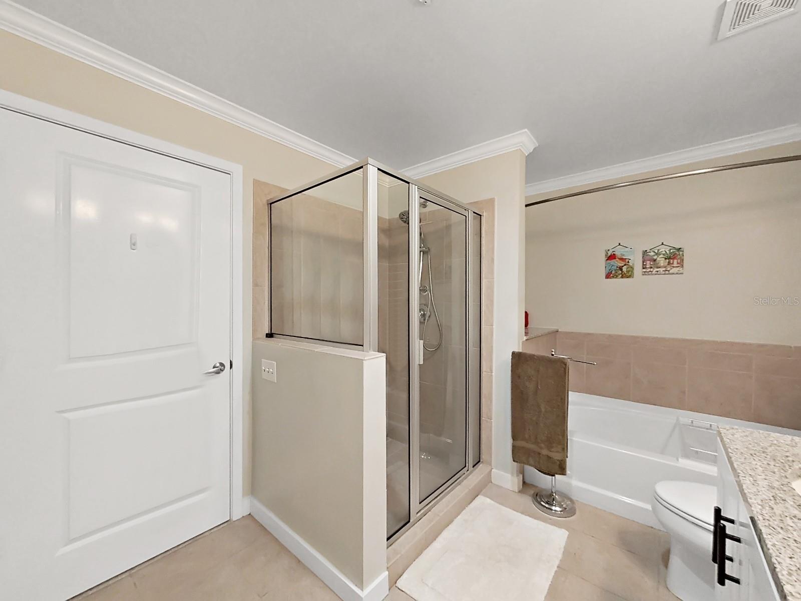 777 N ASHLEY DR #807