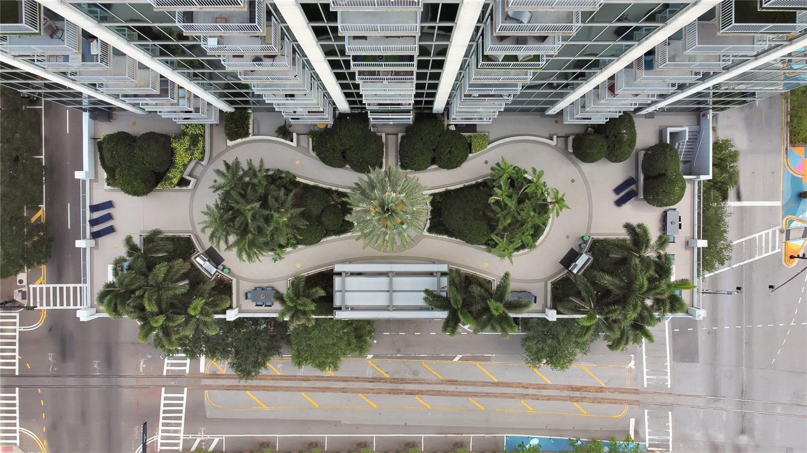 777 N ASHLEY DR #807