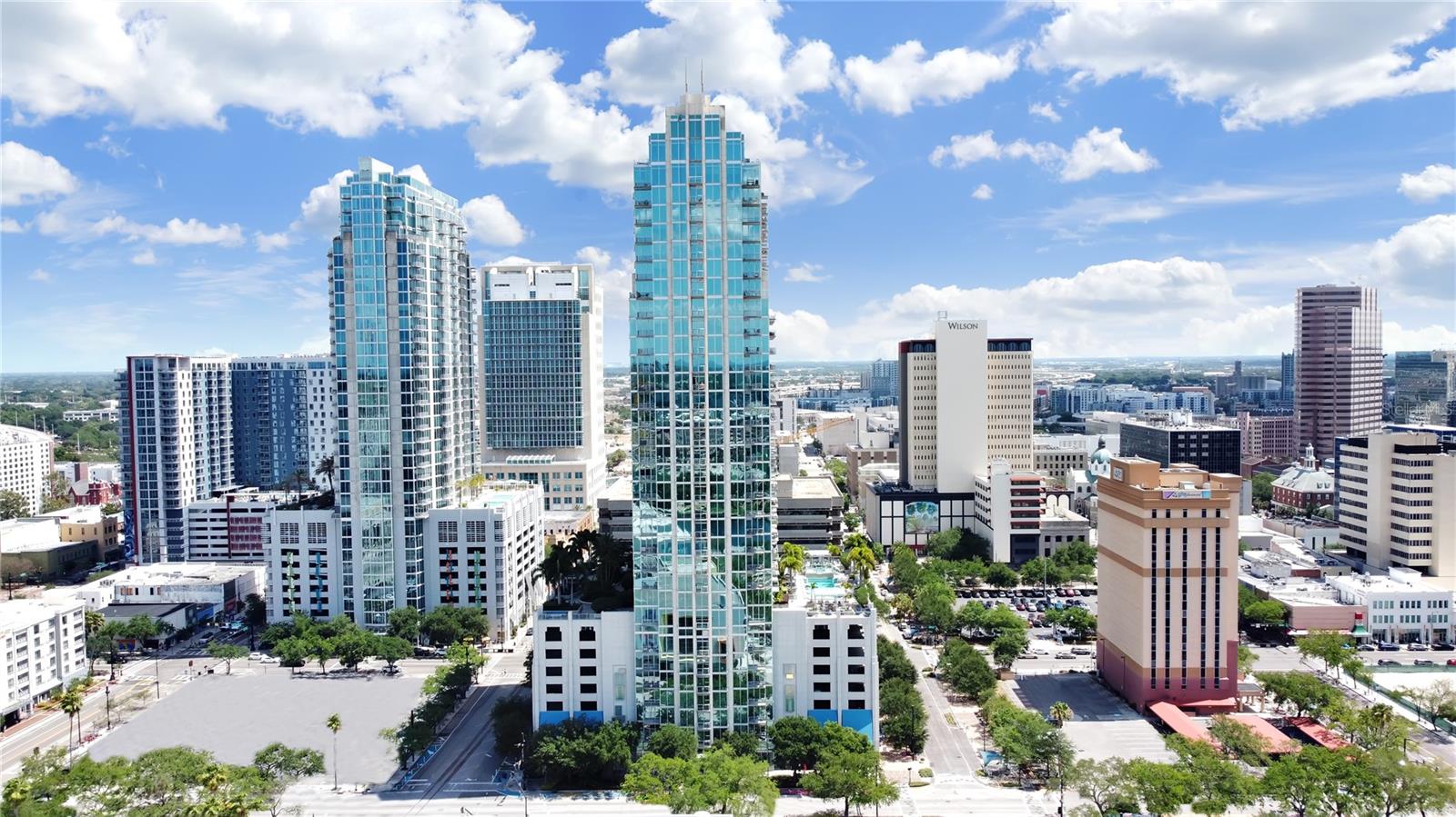 777 N ASHLEY DR #807