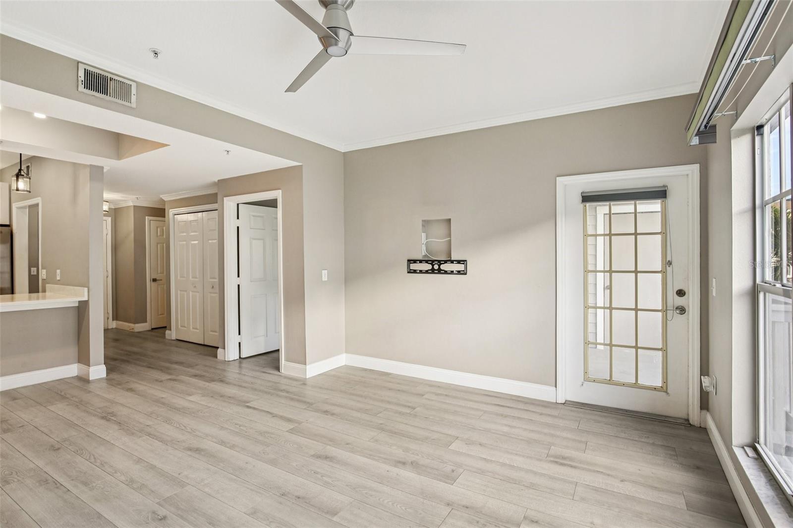 800 S DAKOTA AVE #310