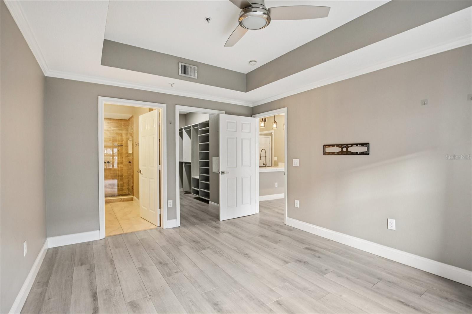 800 S DAKOTA AVE #310