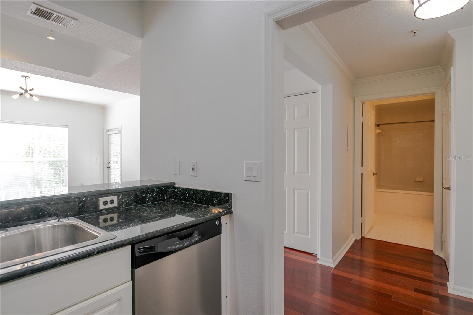 800 S DAKOTA AVE #336