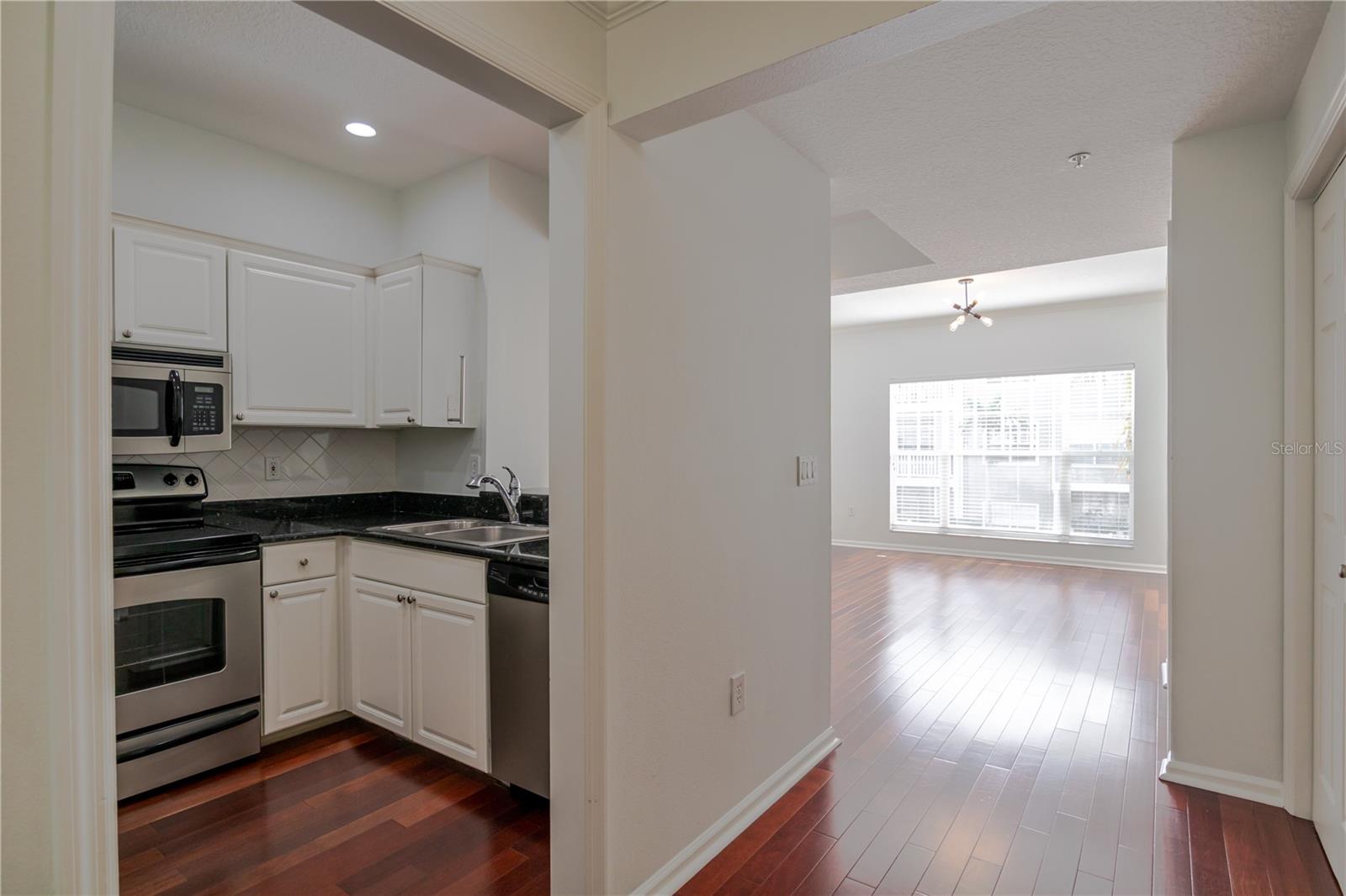 800 S DAKOTA AVE #336