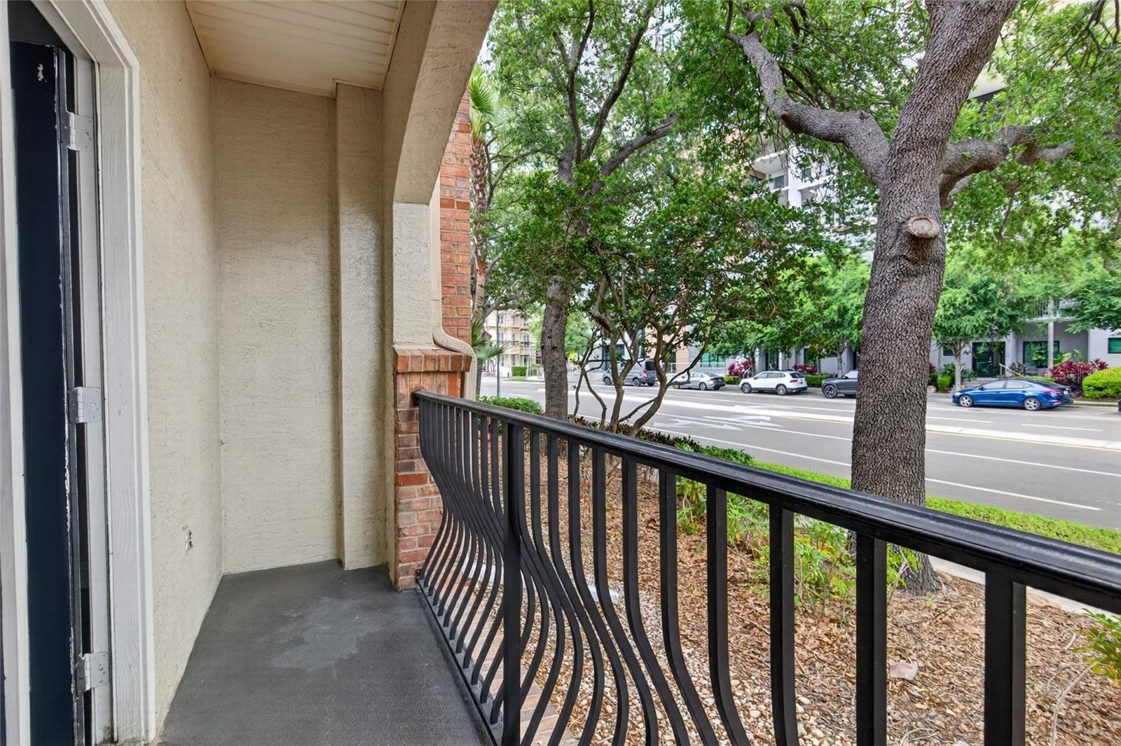 501 KNIGHTS RUN AVE #4102