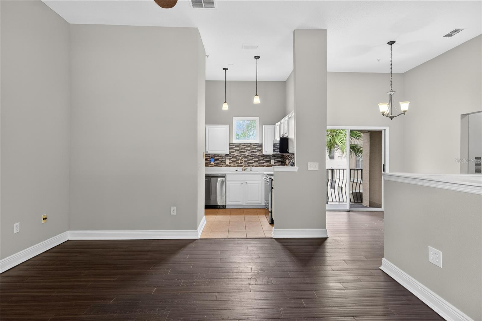 501 KNIGHTS RUN AVE #4102