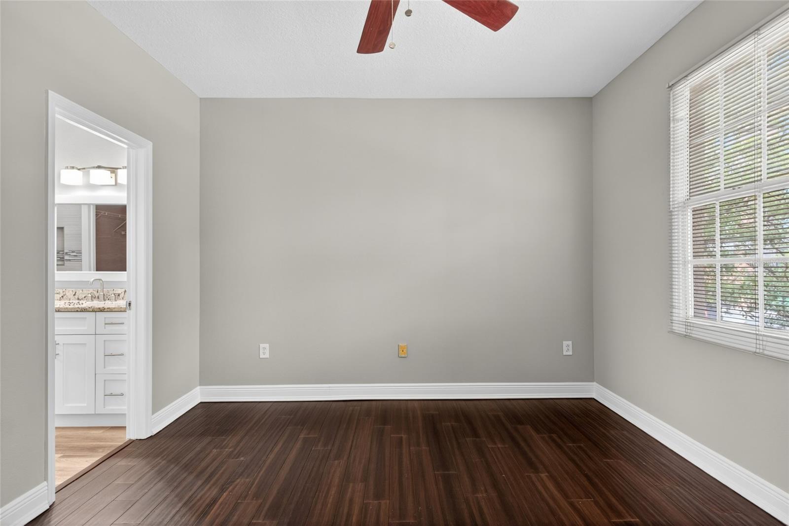 501 KNIGHTS RUN AVE #4102